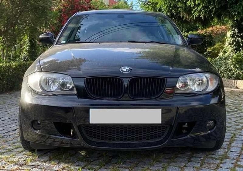Preto Usado 2008 BMW 123 Citadino | € 12.000 (Bom preço) - Imagem 1/4