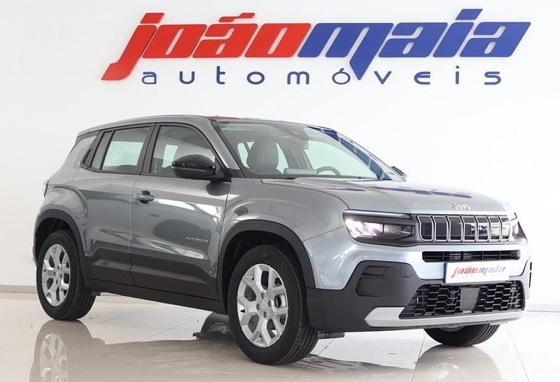Cinza Usado 2025 Jeep Avenger Altitude SUV | € 23.500 (Bom preço) - Imagem 1/4