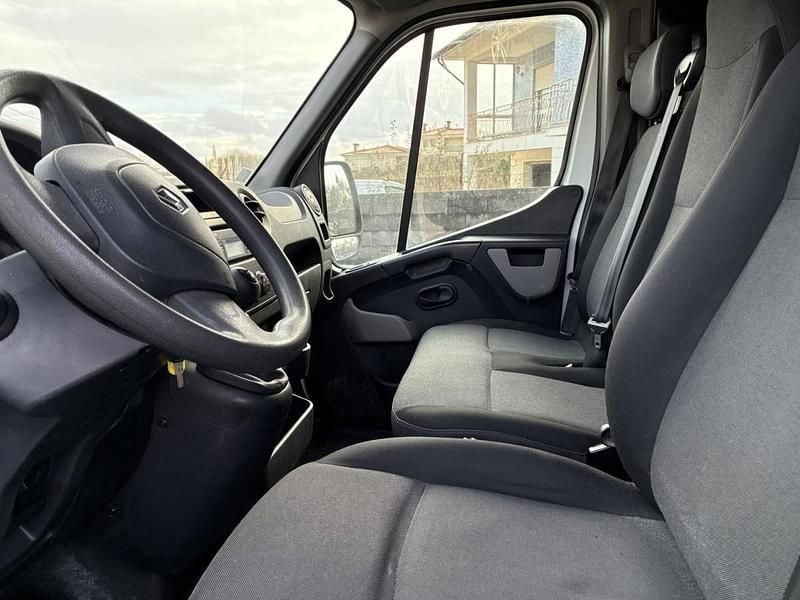 Usado Renault Master 110 HP (80 kW) 2016 Branco Van