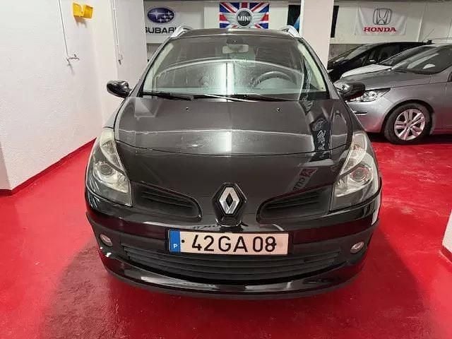 Preto Usado 2008 Renault Clio II Carrinha | € 4.900 (Preço justo) - Imagem 1/4