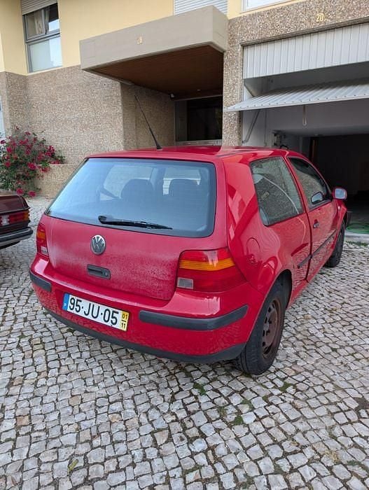 Usado 2001 VW Golf IV Coupé | € 2.000 (Super Preço) - Imagem 1/4