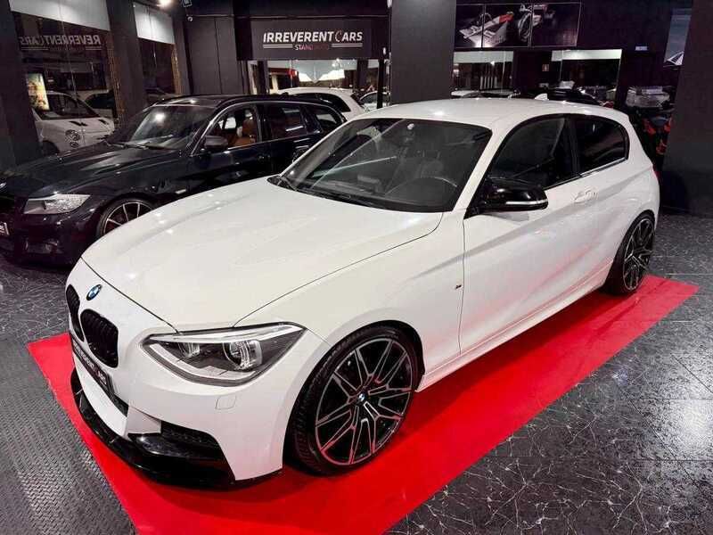 Branco Usado 2013 BMW 118 Citadino | € 17.900 (Caro) - Imagem 1/4