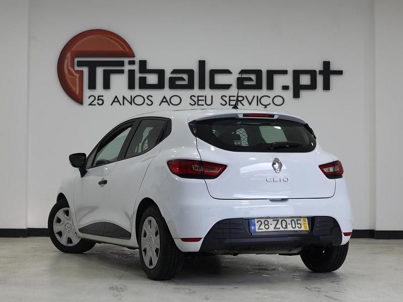 Usado Renault Clio IV Zen 75 HP (55 kW) 2019 Branco