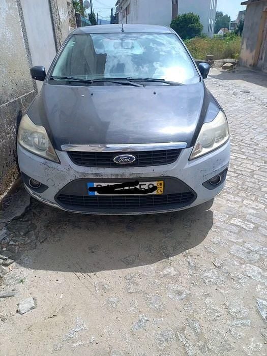 Usado 2008 Ford Focus Sedan | € 2.500 (Super Preço) - Imagem 1/4
