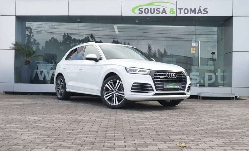 Branco Usado 2020 Audi Q5 S-Line SUV | € 38.900 - Imagem 1/4