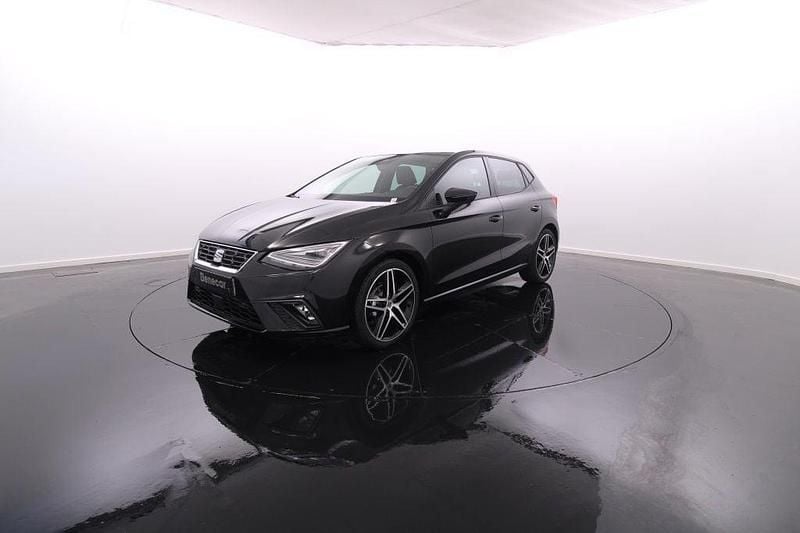 Preto Usado 2023 Seat Ibiza | € 19.850 (Caro) - Imagem 1/4