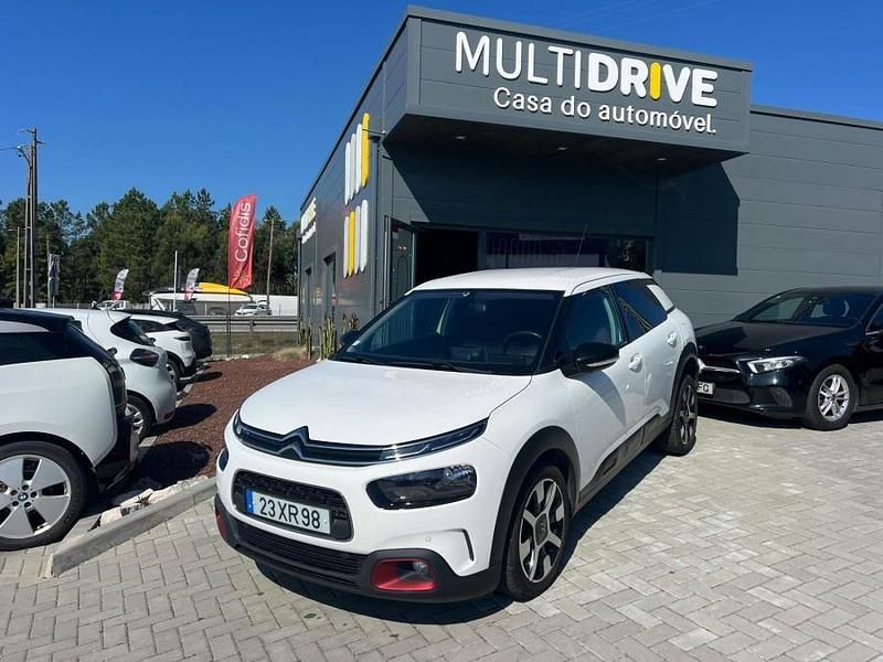 Branco Usado 2019 Citroën C4 Cactus Citadino | € 12.500 (Preço justo) - Imagem 1/4