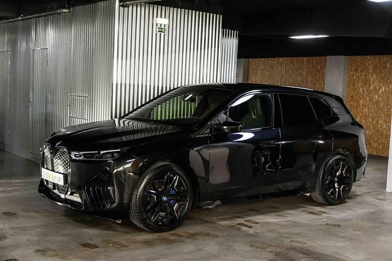 Preto Usado 2023 BMW iX Performance SUV | € 83.900 - Imagem 1/4