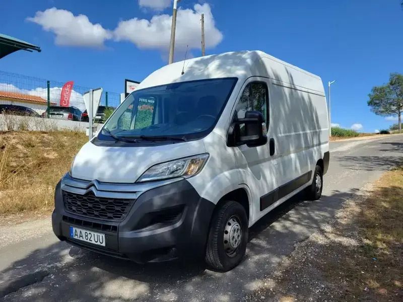 Branco Usado 2020 Citroën Jumper Monovolume | € 24.000 (Super Preço) - Imagem 1/4