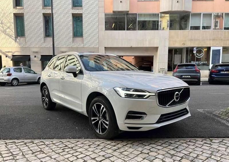 Branco Usado 2018 Volvo XC60 SUV | € 26.500 - Imagem 1/4