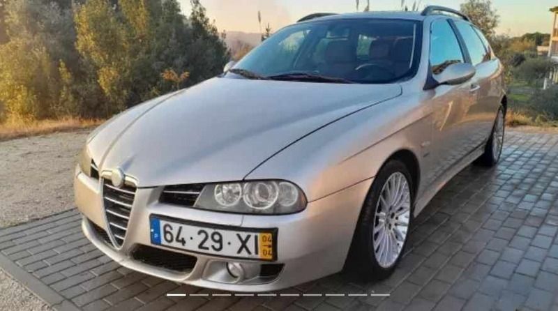 Usado Alfa Romeo 156 140 HP (102 kW) 2004 Cinzento Carrinha