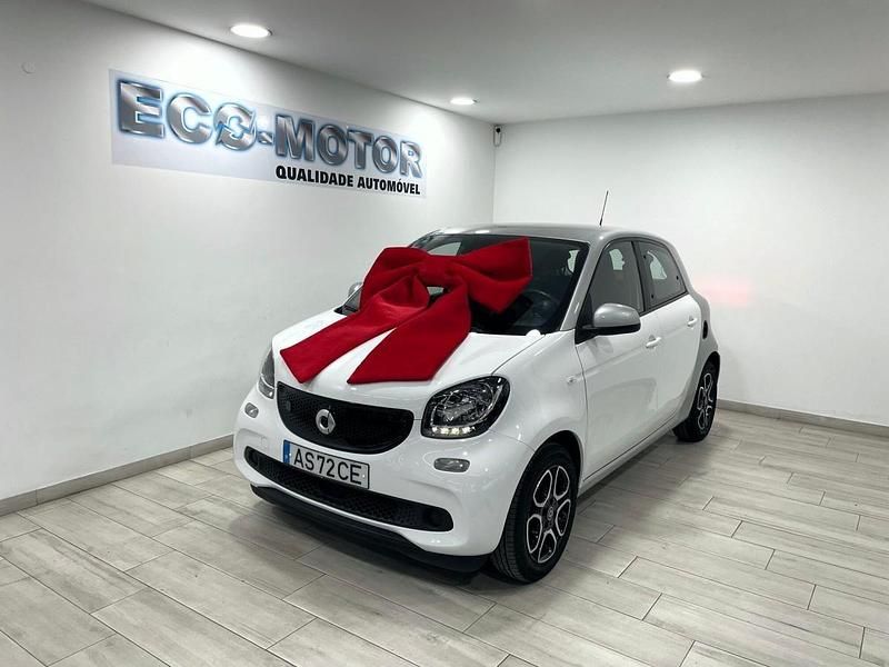 Branco Usado 2018 Smart ForFour Electric Drive Prime | € 10.900 (Preço justo) - Imagem 1/4