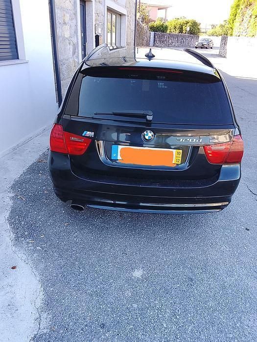 Usado 2011 BMW 320 Sedan | € 7.000 (Super Preço) - Imagem 1/4
