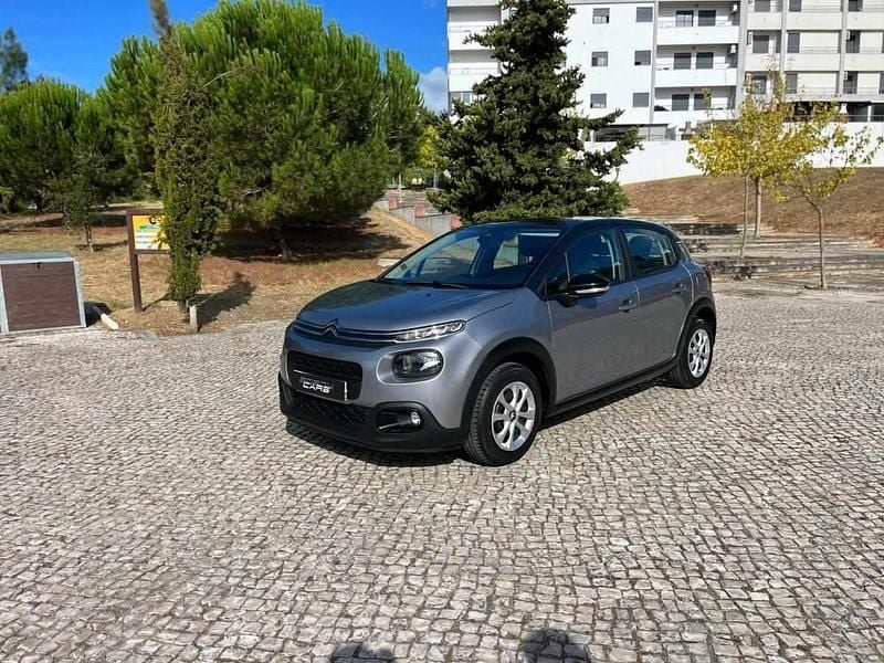 Cinzento Usado 2019 Citroën C3 Citadino | € 12.990 (Preço justo) - Imagem 1/4