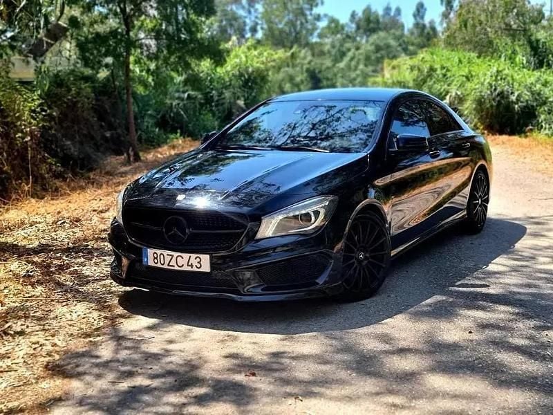 Preto Usado 2013 Mercedes CLA220 AMG line Sedan | € 21.490 (Preço justo) - Imagem 1/4