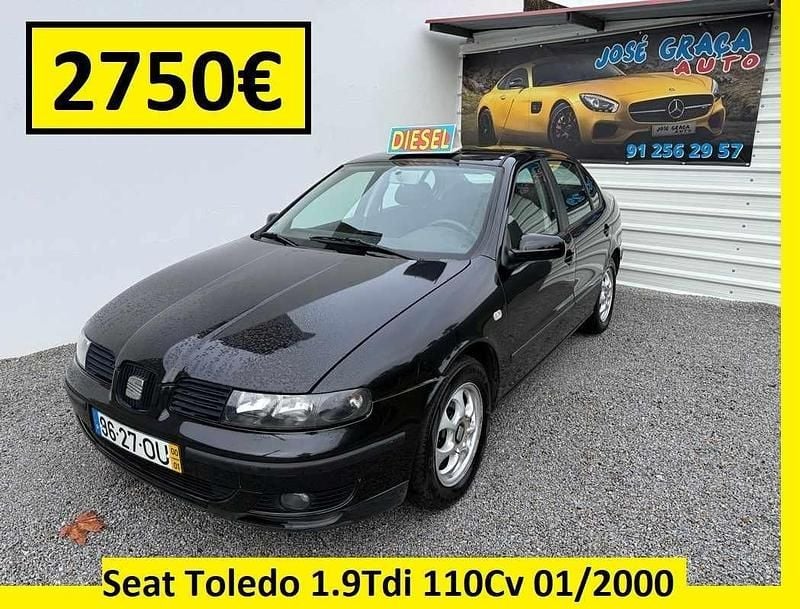 Preto Usado 2000 Seat Toledo | € 2.750 - Imagem 1/4