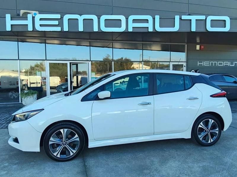 Azul Usado 2021 Nissan Leaf Acenta Citadino | € 18.990 (Caro) - Imagem 1/4