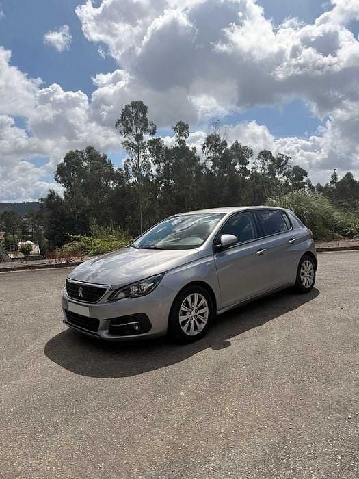 Usado 2018 Peugeot 308 S Sedan | € 10.990 (Bom preço) - Imagem 1/4