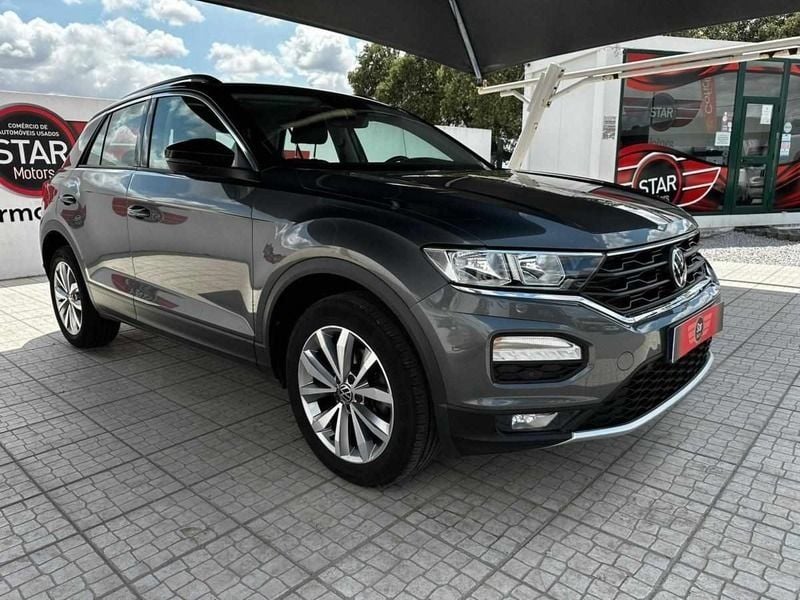 Cinza Usado 2021 VW T-Roc SUV | € 19.950 (Preço justo) - Imagem 1/4