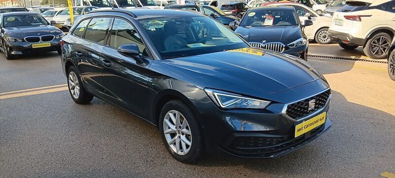 Cinza Usado 2022 Seat Leon Style Carrinha | € 17.990 (Preço justo) - Imagem 1/4
