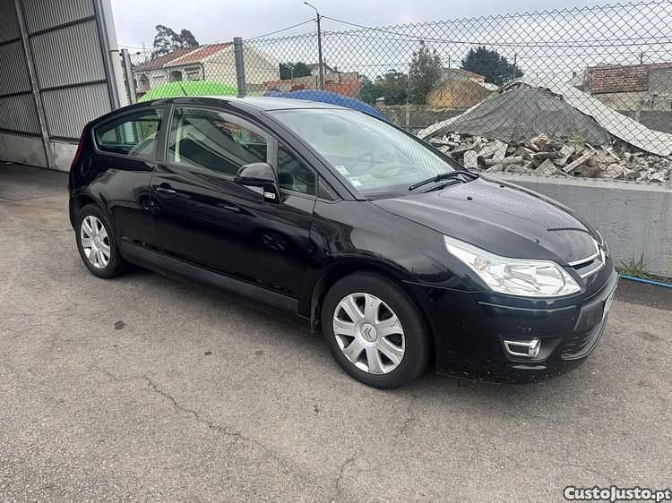 Preto Usado 2009 Citroën C4 Coupé | € 3.750 (Bom preço) - Imagem 1/1