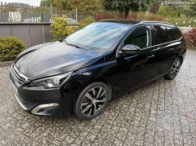 Usado Peugeot 308 GT-line 120 HP (88 kW) 2015 Preto Carrinha