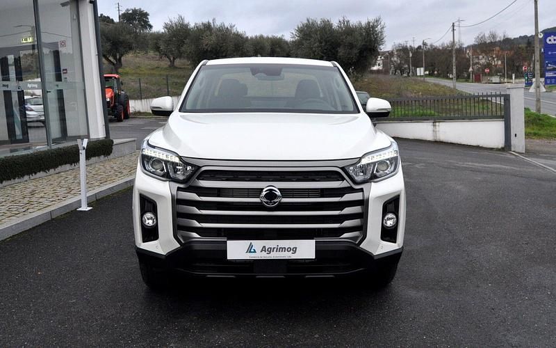 Novo Ssangyong (KGM) Musso 202 HP (148 kW) 2025 Branco SUV