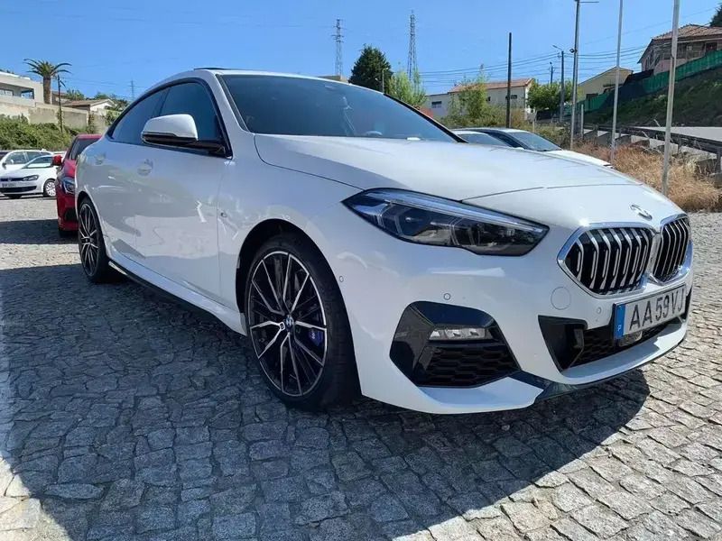 Branco Usado 2020 BMW 220 Coupé | € 42.500 - Imagem 1/4