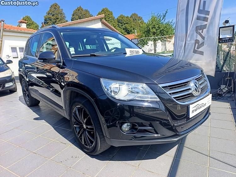 Preto Usado 2010 VW Tiguan Trendline SUV | € 11.400 (Preço justo) - Imagem 1/1