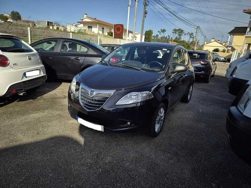 Preto Usado 2013 Lancia Ypsilon Silver Citadino | € 8.400 (Preço justo) - Imagem 1/4