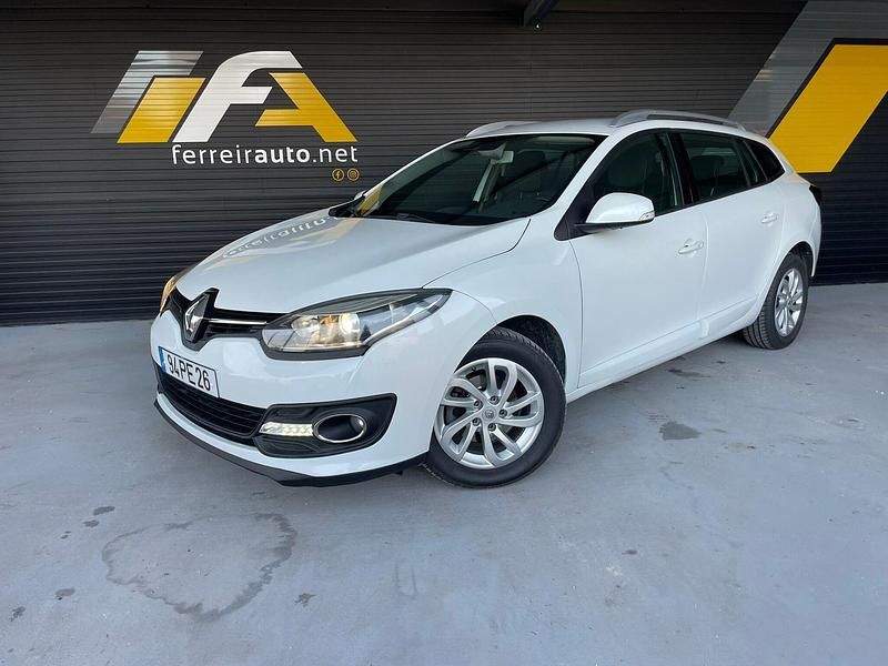 Branco Usado 2014 Renault Mégane GrandTour Dynamique Carrinha | € 8.900 (Bom preço) - Imagem 1/4