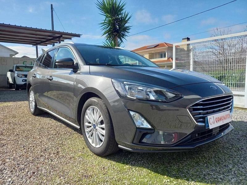 Cinzento Usado 2020 Ford Focus Carrinha | € 15.950 (Preço justo) - Imagem 1/4