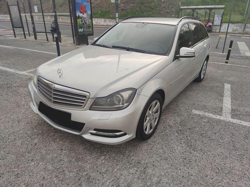 Usado 2011 Mercedes C220 Elegance Sedan | € 11.500 (Preço justo) - Imagem 1/4
