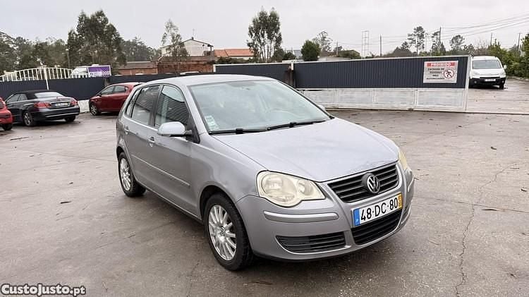Cinza Usado 2007 VW Polo | € 3.500 (Bom preço) - Imagem 1/1