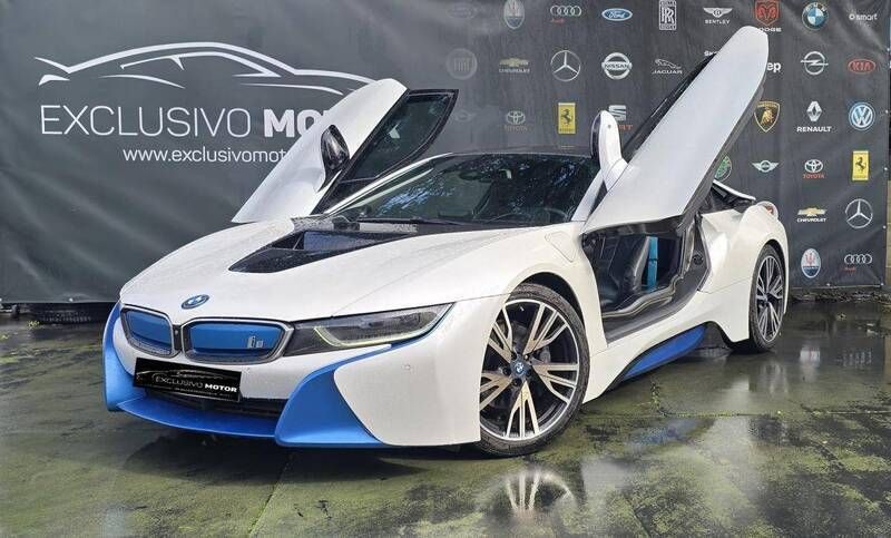 Branco Usado 2016 BMW i8 Coupé | € 69.900 - Imagem 1/4