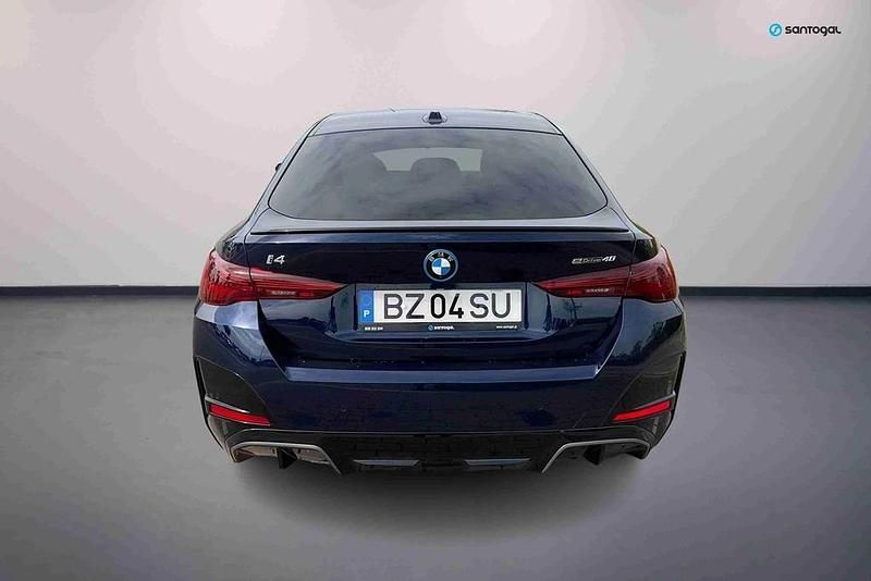 Usado BMW i4 Comfort Edition 250 kW (340 HP) 2025 Azul Sedan