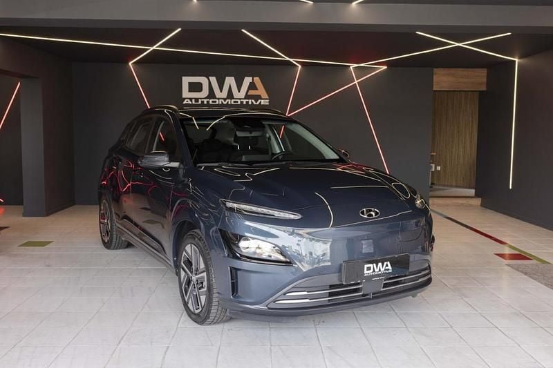 Cinzento Usado 2022 Hyundai Kauai SUV | € 23.370 (Preço justo) - Imagem 1/4