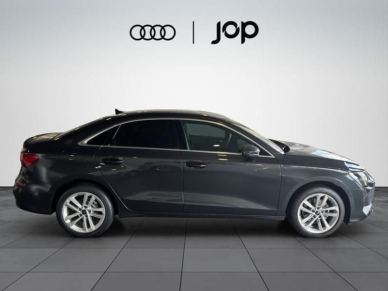 Novo Audi A3 116 HP (85 kW) 2025 Cinza