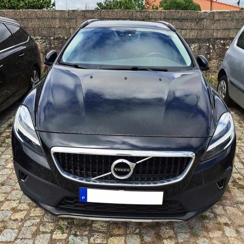 Preto Usado 2018 Volvo V40 CC Carrinha | € 17.990 (Bom preço) - Imagem 1/3