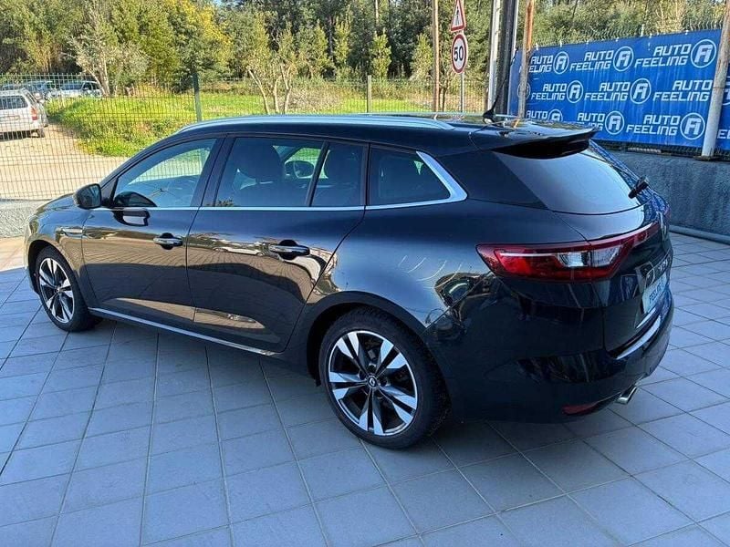 Usado Renault Mégane IV 110 HP (80 kW) 2019 Preto Carrinha