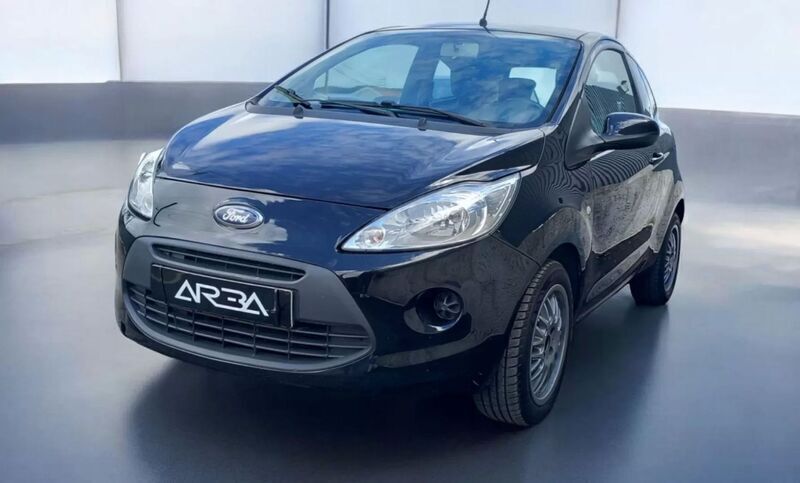 Preto Usado 2015 Ford Ka Citadino | € 7.500 (Preço elevado) - Imagem 1/4
