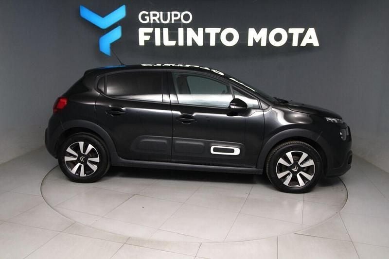 Preto Usado 2024 Citroën C3 PureTech | € 16.840 (Preço justo) - Imagem 1/4