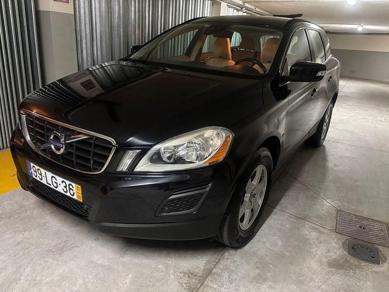 Usado 2011 Volvo XC60 Momentum SUV | € 13.900 (Super Preço) - Imagem 1/4