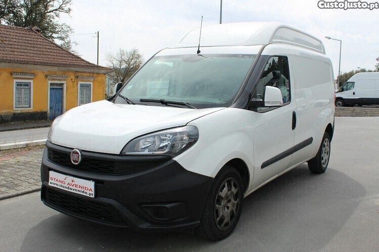 Branco Usado 2022 Fiat Doblò Monovolume | € 13.000 (Bom preço) - Imagem 1/1