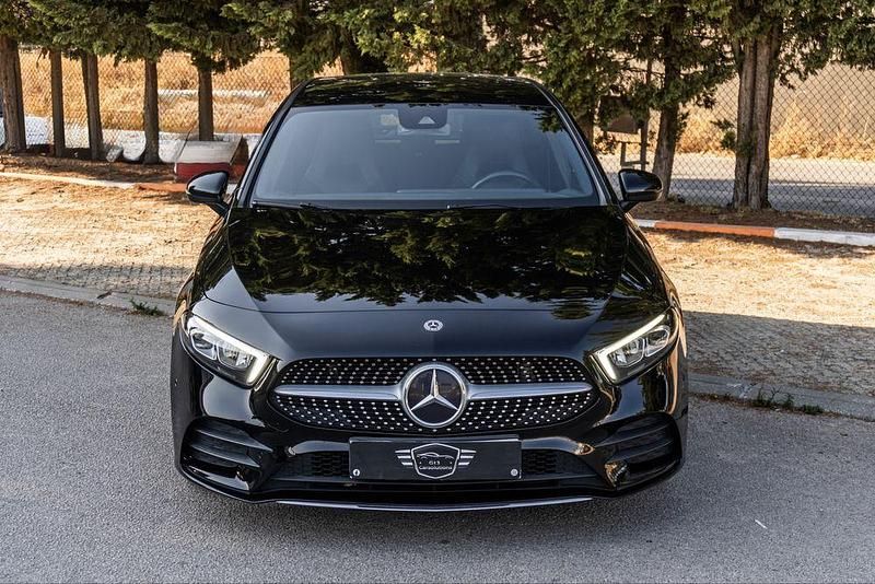 Usado 2019 Mercedes A180 AMG line Sedan | € 22.990 (Caro) - Imagem 1/4