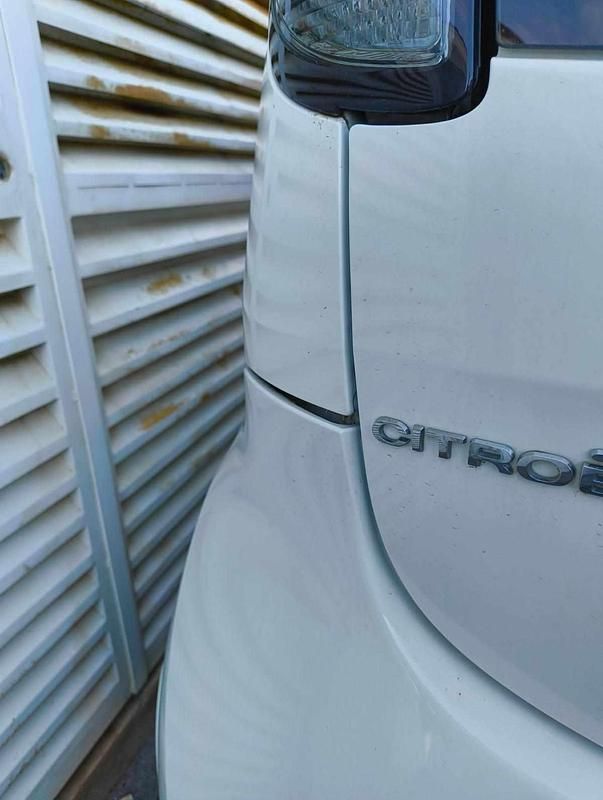 Usado Citroën C-zero 47 kW (64 HP) 2020 Branco Citadino