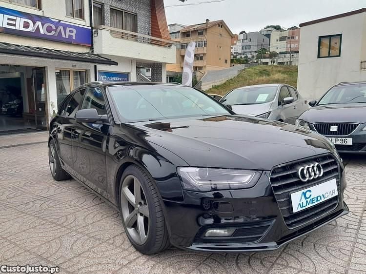 Preto Usado 2013 Audi A4 Business Carrinha | € 11.990 (Preço justo) - Imagem 1/1