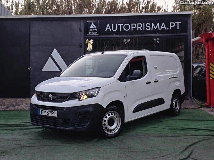 Branco Usado 2019 Peugeot Partner Monovolume | € 9.900 (Preço justo) - Imagem 1/1