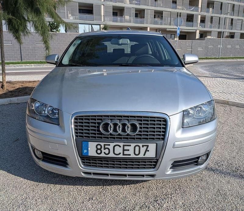 Usado 2006 Audi A3 Sport Sedan | € 5.500 (Bom preço) - Imagem 1/4