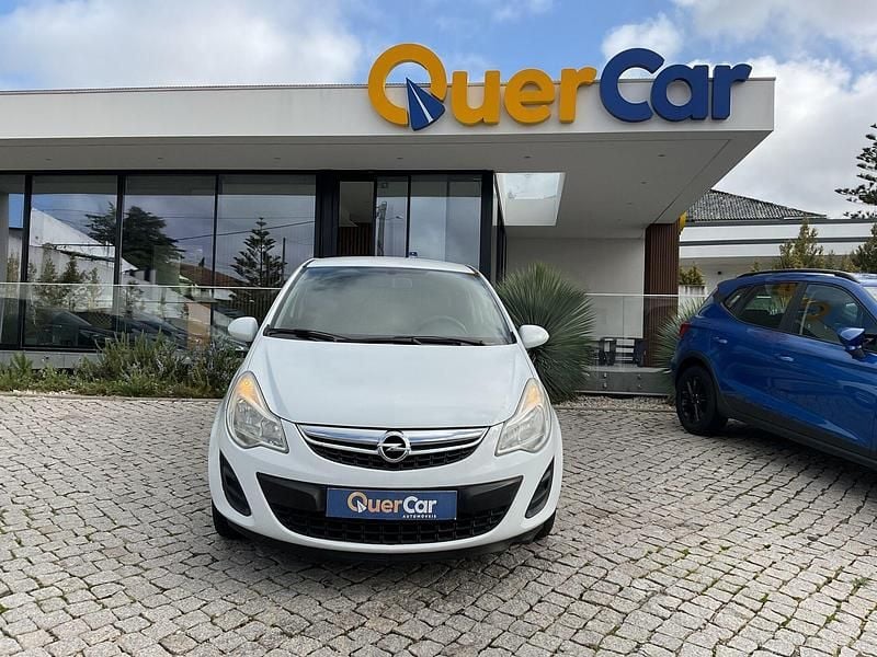 Usado Opel Corsa 75 HP (55 kW) 2013 Branco Citadino